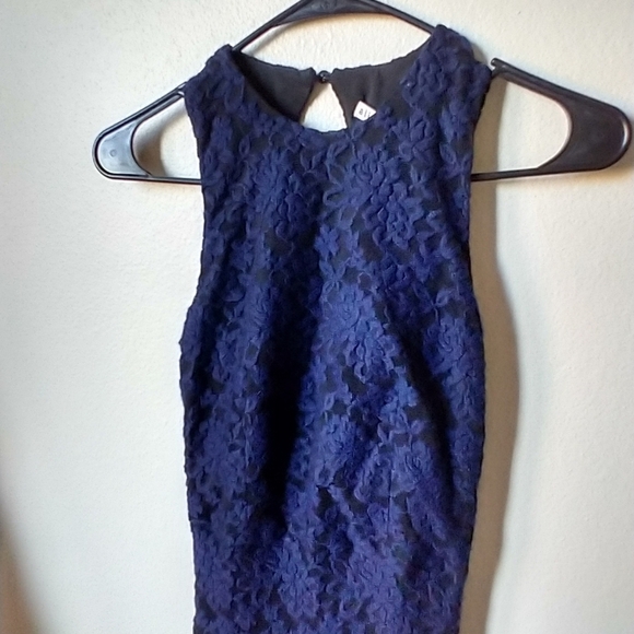 Alice + Olivia Navy Lace Maxi Dress - Picture 7 of 15